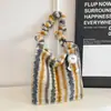 Bolsa Tote Acolchoada Maillard Retrô Feminina Nova Moda 2025 Bolsa de Ombro Feminina Bolsa Mensageiro Casual com Enchimento de Lã