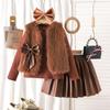 Comercio Exterior Transfronterizo Europeo y Americano Otoño e Invierno Nuevo Traje de Moda para Niñas Color Sólido Manga Larga Ropa Interior + Chaqueta Chaleco + Falda Plisada