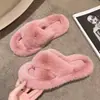 Pantuflas peludas de suela gruesa para mujer, nuevas zapatillas de felpa de moda Otoño/Invierno 2026, pantuflas de algodón elegantes para exteriores