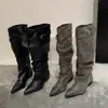 Botas Apiladas Plisadas de Punta Fina Chuyuji Modelo Nuevo Primavera 2026 Caña Ancha Hebilla de Cinturón Botas Largas de Caña Alta Botas de Montar
