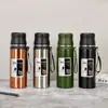 Copo Térmico de Aço Inoxidável 304, Grande Capacidade, Garrafa de Água Esportiva Antivazamento, Copo Simples com Tampa de Corda, Copo Portátil com Alça para Uso Externo