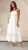 Verano 2024 nuevo vestido elegante de tirantes tipo tubo con costuras de encaje de color liso y falda amplia -88106