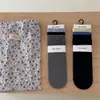 Novedad 2026 Calcetines de Algodón sin Costuras Cálidos de Caña Media para Mujer Calcetines Slouch Coloridos para Otoño e Invierno