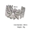 Pulsera de Acero Inoxidable de Venta Caliente Transfronteriza, Pulsera Abierta de Pétalo de Lujo Ligero de Nicho para Mujer, Joyería Ajustable de Acero de Titanio Dorado de 18 Quilates
