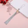 Exquisito Nuevo Colgante con Borla de Pirámide Torre de Cuatro Esquinas Borla Dorada para Sombrero Cuadrado Accesorio de Solapa de Presión para Disfraz Antiguo Buen Precio