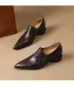 2026 Novo Estilo Coreano Retrô Couro Super Macio Bico Fino Corte Profundo Sapatos de Salto Único Temperamento Feminino Versátil Salto Bloco Sapatos Pequenos de Couro Salto Médio