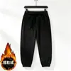 Suministro Directo de Fábrica, En Stock Pantalones Casuales Cálidos de Forro Polar para Hombre Estilo Simple, Personalización Disponible