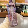 Bolsa Deportiva de Gran Capacidad 2L Celebridad de Internet Ins Moderna Ventosa con Escala Portátil Simple Antifugas Resistente a Caídas Taza de Agua
