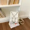 Mochila Casual Fashionável de Design de Nicho com Textura Simples, Bolsa de Novo Estilo para o Verão de 2026, Mochila Feminina Estilosa