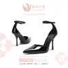 Moda Europeia e Americana Salto Agulha Primavera e Outono Novo Bico Fino Vazado Elegante Sandálias de Salto Alto Femininas Sapatos Transfronteiriços