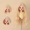 Peruca de Lã Cacheada Estilo Bjd 346 em Estoque, Repartição Média, Peruca Colorida Macia para Styling de Uso Diário