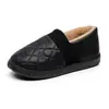 Zapatos de Algodón de Invierno para Mujer 2026, Zapatos de Madre, Cómodos de Caña Corta para Personas de Mediana Edad y Mayores, con Forro Polar Añadido y Engrosados para Calidez, Suela Plana, Adecuados para Uso en Exteriores