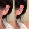 Brinco de Orelha Pequeno Personalizado Lâmpada Sem Piercing Usável Brincos de Zircônia Temperamento de Luxo Leve Ear Cuff Brinco Hot Girl