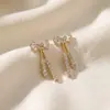 Pendientes de botón elegantes, lujosos y sofisticados con lazo de pedrería brillante, estilo coreano, modernos, versátiles, exquisitos, adecuados para estudiantes, pendientes de botón para mujer
