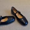 Versão de pele de carneiro ~ Couro genuíno francês vintage Brock esculpido Mary Jane sapatos de couro pequenos femininos all-match sapatos de boca rasa de camada única