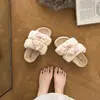 Sandalias de suela gruesa para mujer para el verano de 2024, nuevas sandalias con lazo, zapatos de playa de tacón alto de moda, versátiles de suela blanda