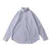 Camisa Japonesa Holgada a Rayas Grises Versátil para Hombre Diseño de Nicho Sentido Simple Top de Manga Larga para Viajero Diario para Pareja Principios de Otoño