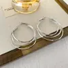 Brincos Grandes Circulares Simples em Camadas, Brincos Exagerados Versáteis e Personalizados, Brincos de Moda Europeia e Americana de Alta Qualidade para Atacado