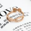 Owello Moda Estilo Coreano Amor Belleza Oro Rosa 18K Anillo Individual Joyería de Acero Anillo para Mujer Anillo Pequeño de Moda