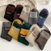 Calcetines gruesos con forro de felpa de tubo cálidos para mujer, calcetines populares retro versátiles para pareja, calcetines de rizo con letras para hombre y mujer