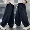 Pantalones rectos de pierna ancha para niños 2026 primavera y otoño nuevos moda infantil pantalones de chándal sueltos casuales para niños mayores pantalones casuales de moda