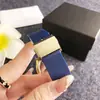 Elegante Reloj de Mujer Dorado con Diamantes y Esfera Azul, Correa de Caucho Azul, Bisel Totalmente Incrustado de Diamantes, Estilo para el Trabajo, Exquisito Lujo Ligero, Reloj Decorativo de Gama Alta