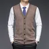 Colete masculino de lã novo para outono, estilo transfronteiriço, elegante e simples, gola V, cor sólida, casual, de malha