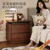 Mesita de noche de madera maciza Sin ensamblaje Requerido 2025 Nuevo Pequeño Hogar Dormitorio Estilo Vintage Crema Simple Moderno Gabinete de Almacenamiento
