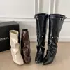 Botas de Caballero Desmontables de Tacón Bajo Botas Largas Diarias Otoño/Invierno Zapatos Remachados Adelgazantes Tacón Apilado 2026 Versátil Estilo Coreano Dos Formas de Usar