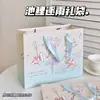 Libro Rojo Explosiones Bolsa de Regalo Día del Niño Bolso de Cartón Rígido Sentido Avanzado Regalo de Cumpleaños Bolsa de Papel Logo
