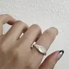 Anillo minimalista, de lujo discreto, de nicho, modelo nuevo 2026 abierto, anillo lindo y sofisticado para el dedo índice hueco