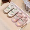 Tênis Esportivo Infantil para Meninas 2026 Sandálias de Verão Malha Respirável Menininha Sapatos Doces de Princesa Solado Macio Casual