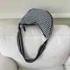 Bolsa de Bolinho Xadrez Leve Tendência Estilo Japonês Bolsa Transversal Simples Casual Meia-Lua para Mulheres Versátil para o Trabalho Ombro Único Pequena Bolsa Transversal