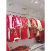 Arara de Vestido de Noiva Dourada Suporte de Exibição de Alta Qualidade Loja de Vestidos de Noiva Vestido Formal Vestido Xiuhe Cabide de Pendurar Estúdio Fotográfico Montado na Parede Pendurado Lateral