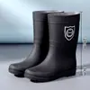 Botas de Lluvia Altas para Hombre, Cubrezapatos Impermeables Antideslizantes de Protección Laboral, Zapatos de Goma Resistentes al Desgaste, Zapatos de Agua para Pesca, Botas de Lluvia Largas de Longitud Media para Obra