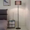 Lámpara de pie con pantalla redonda nórdica para iluminación de sala de estar, sofá y dormitorio, acogedora y de bajo consumo, con un poste largo retráctil