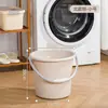 Cubo de plástico doméstico extra grande y engrosado con asa, adecuado para dormitorios de estudiantes, lavandería, baño, remojo de pies y almacenamiento de agua