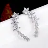 Pendientes de Botón Completos de Diamante Flor y Estrella, Pendientes de Diseño de Nicho, Accesorios para Orejas Estilo Minimalista Fresco, Aros Pequeños Exquisitos de Lujo Ligero