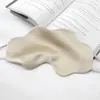 Máscara de Ojos Ligera de Seda Nube, Máscara de Dormir Bloqueadora de Luz, Estilo con Ganchos para las Orejas para Dormir y Vacaciones, Seda de Morera de Doble Cara