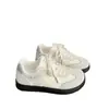 Zapatillas de entrenamiento alemanas de lunares para mujer, nueva colección primavera/otoño 2026, zapatillas blancas transpirables, zapatillas deportivas casual versátiles