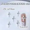 Serie blanca accesorios de aleación con letras cruzadas para decoración de uñas venta caliente transfronteriza pintura en aerosol decoración de uña de dedo portátil