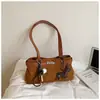 Bolsa de Axila de Luxo para o Dia a Dia Feminina 2026 Nova Pequena de Nicho Leve Luxuosa Exquisita Bolsa de Ombro Bolsa de Axila Estilosa Retrô