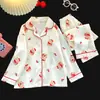 Conjunto de ropa de casa para niños con cuello de solapa, adecuado para primavera y otoño, fino y ligero, cárdigan de manga larga, estilo coreano, pijama de algodón con estampado de nubes para niñas
