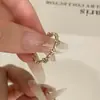 Anillo de Flor Cosida Exquisito, Sencillo, Ligero y de Lujo para Mujer, Joyería de Mano de Alta Gama Exquisita, Moderna, Elegante, Versátil