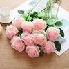 Rosa Flor Artificial de Alta Qualidade Dia dos Namorados Plástico Falso Buquê Ornamento para Casa Sala de Estar Mesa de Jantar Arranjo Floral Decoração