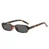 Nuevas gafas de sol cuadradas negras con montura pequeña anti-UV de moda europea y americana para mujer, gafas de sol de estilo callejero populares para hombre