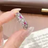 Nuevo Llegado Xiaohongshu Anillo Hueco Vintage de Segunda Mano para Mujer Estilo Corte Retro Sensación de Alta Gama Anillo Abierto para Dedo Índice