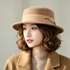 Chapéu coco de lã outono e inverno para mulheres, estilo retro francês britânico, chapéu bucket de copa reta, afina o rosto, chapéu versátil e moderno