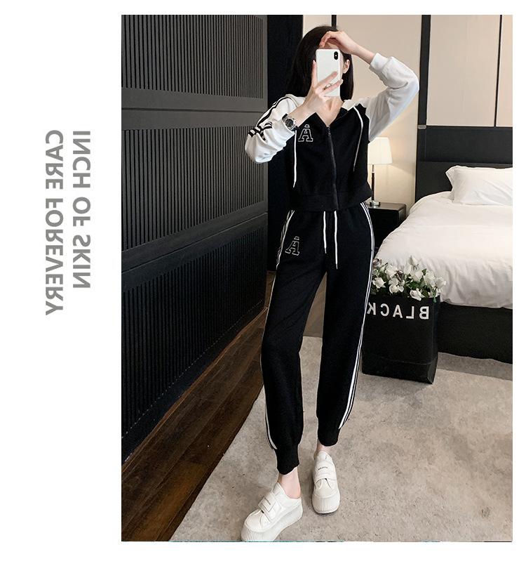 跨境淘货源2023秋季新款街头潮流减龄小个子爆款欧货网红款运动套装休闲运动气质休闲时尚流行新款秋装秋装女装时尚套装套装女装秋季套装女套装女女士运动服女装两件套套装卫衣套装休闲套装秋季套装女装时尚套装盐系休闲套装女装2023百搭设计感小众洋气欧货阿里国际站跨境采购Cross-border, shopping source, foreign trade, export, 2023 fall, new, street trend, explosive, European goods, network red, sportswear, leisure sports, temperament leisure, fashion popular, new autumn wear, autumn women's wear, fashion suit, women's wear, women's wear, women's wear, women's sportswear, women's two-piece, hoodie suit, casual suit, autumn suit, women's wear, Fashion suit salt department, casual suit women's dress, Ali International Station, cross-border procurement