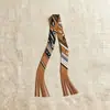 Novo Estilo Lenço de Seda Pequeno Fashion com Franjas e Decoração de Fita Estampada Pintada à Mão, Padrão Geométrico, Acessório Versátil para Bolsa